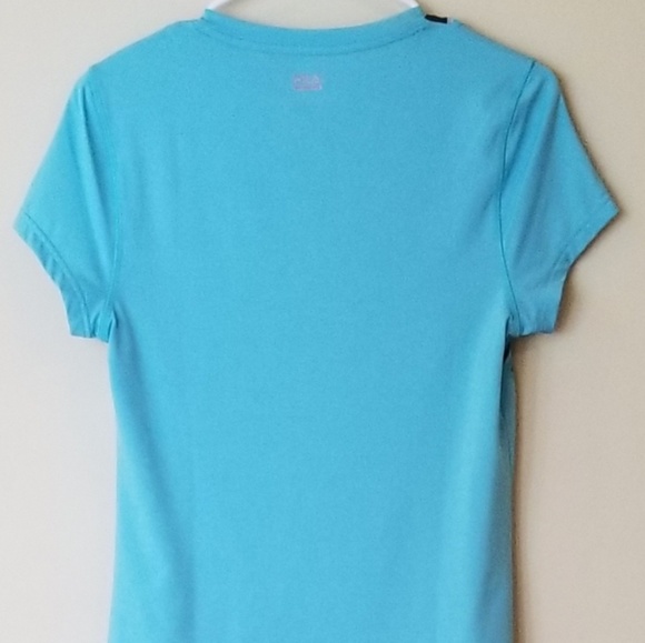 FILA Activewear top - Picture 2 of 3